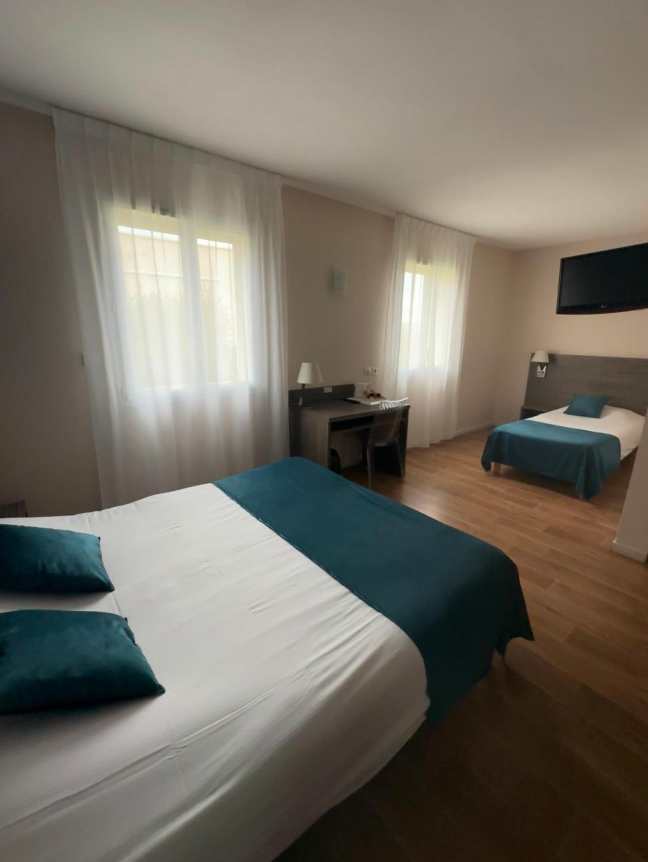 Hotel Caiman Пиерлат Екстериор снимка